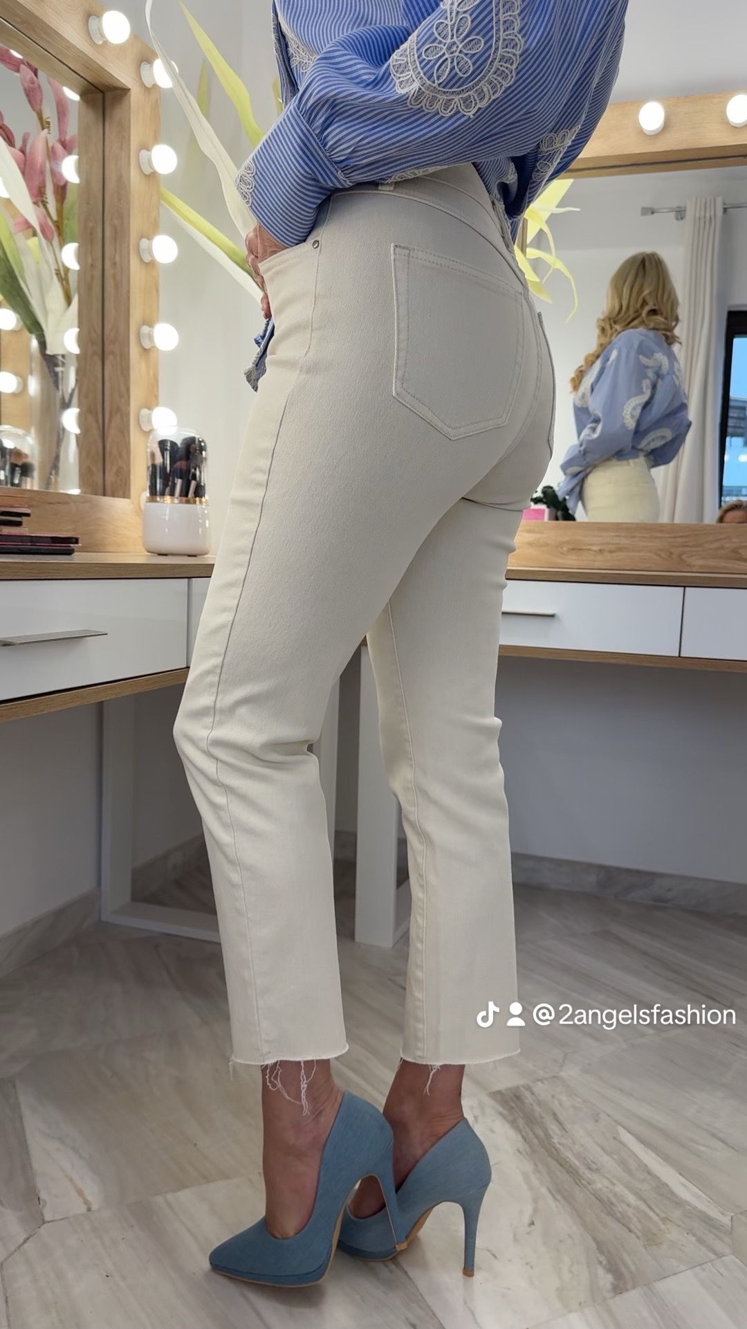 Τζιν παντελόνι mum fit-μπεζ