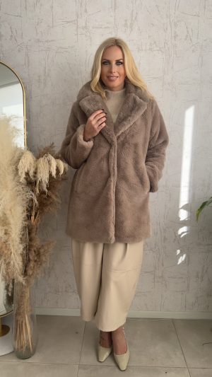 Οικολογική γούνα - Πουρου