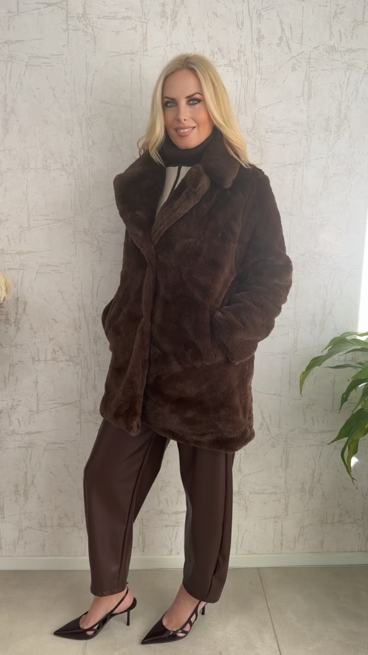 Οικολογική γούνα - Καφε