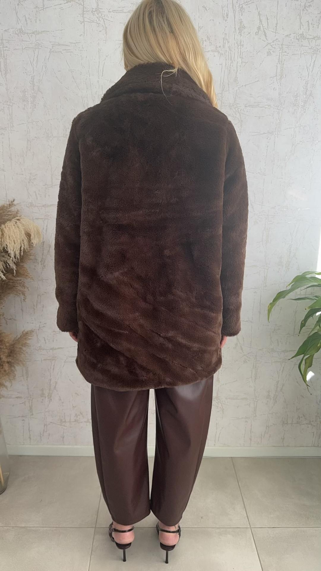 Οικολογική γούνα - Καφε