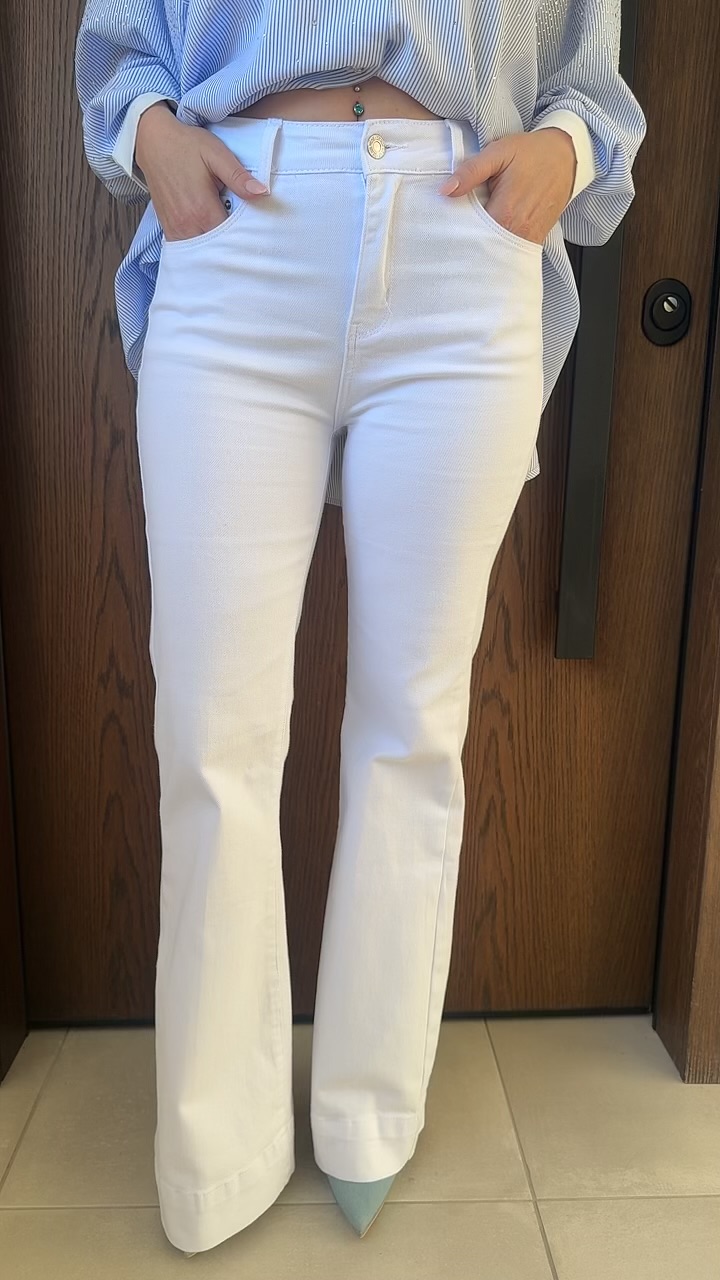 Ελαστική τζιν καμπάνα- Άσπρο