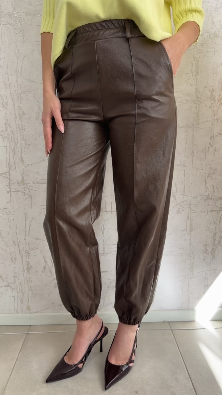 Δερματίνη παντελόνι με λάστιχο- Καφε