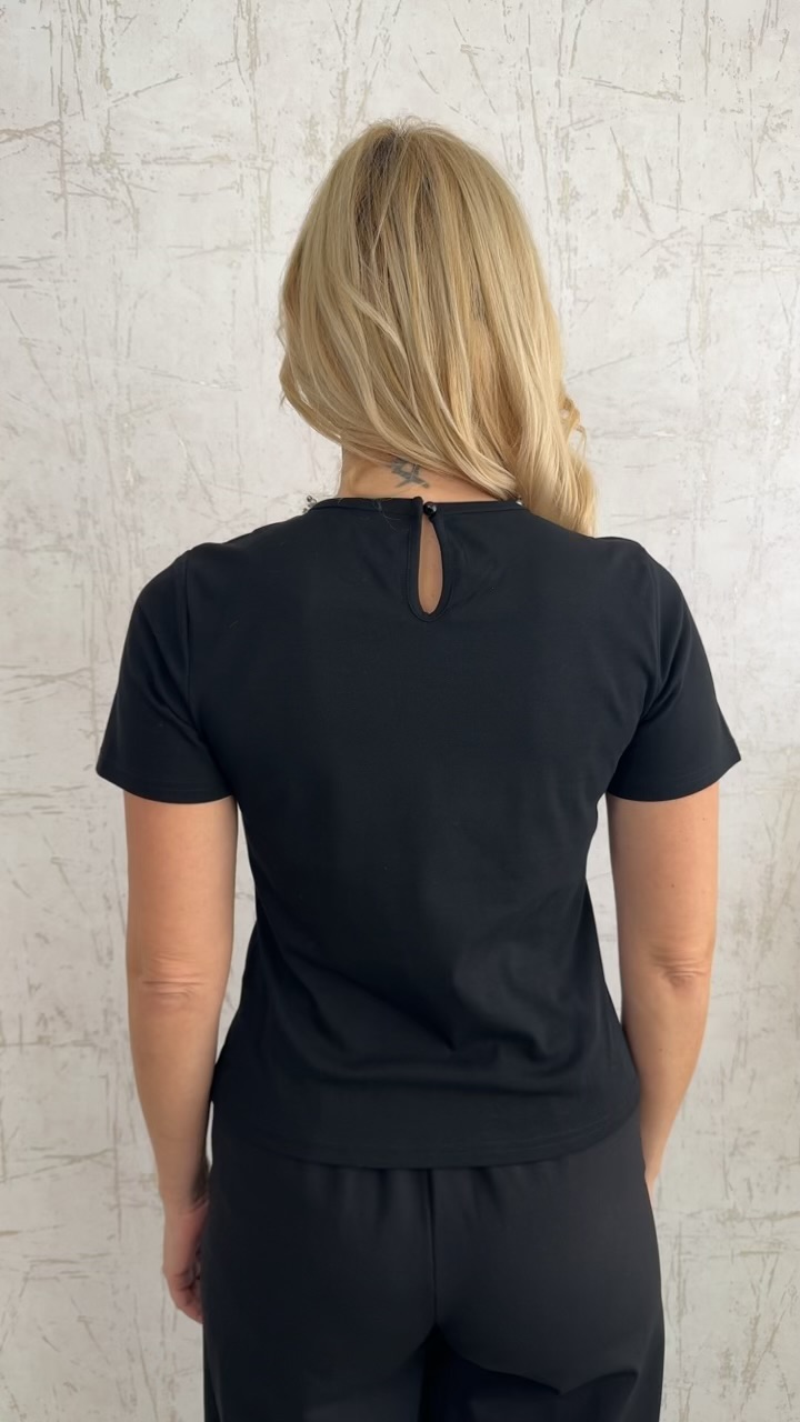 T- shirt με πέρλες και στρας- Μαύρο