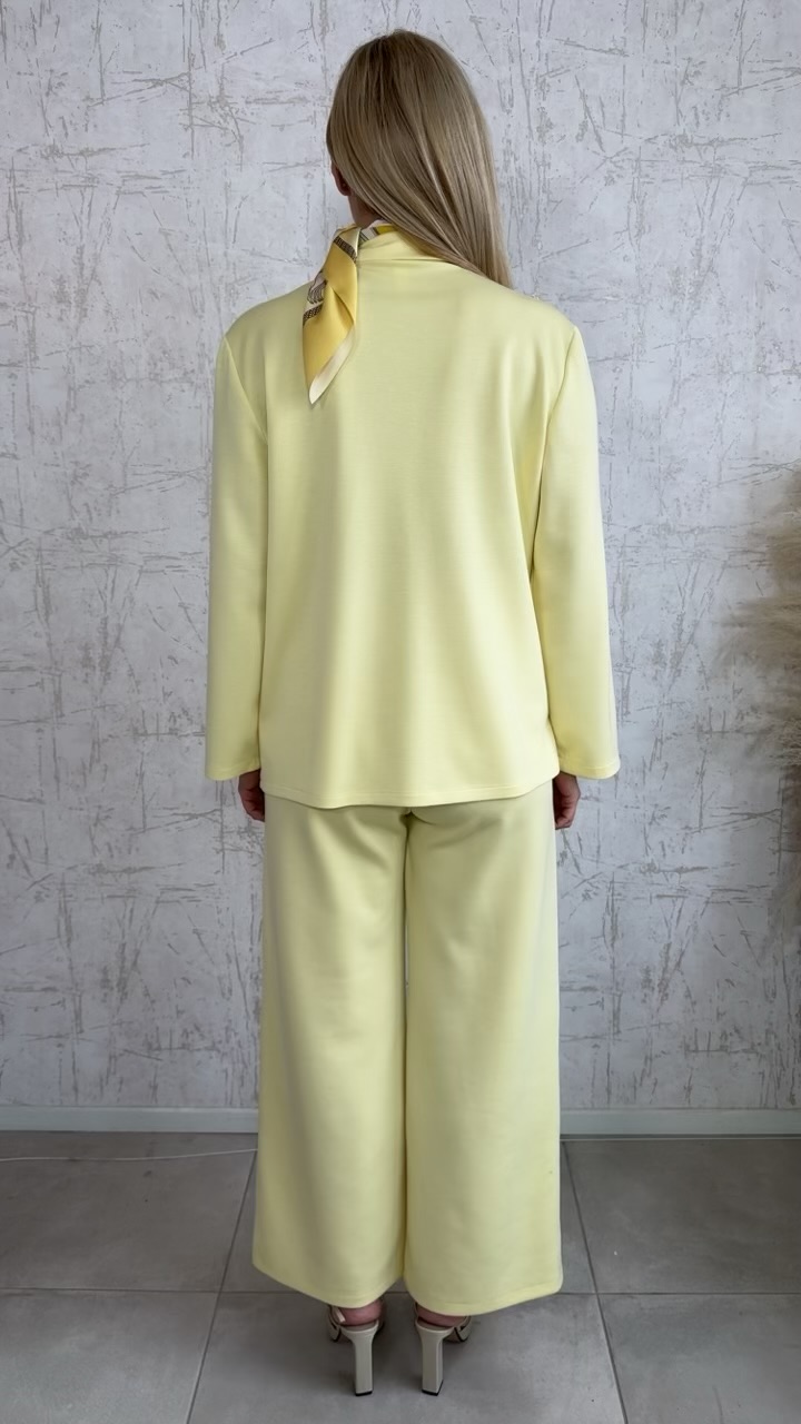 Σετ φόρμας με φουλάρι- Κίτρινο