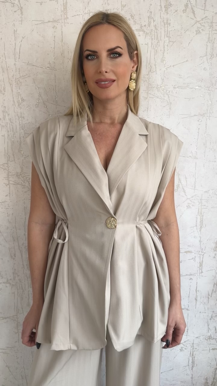 Σετ αμάνικο κοστούμι- Μπεζ