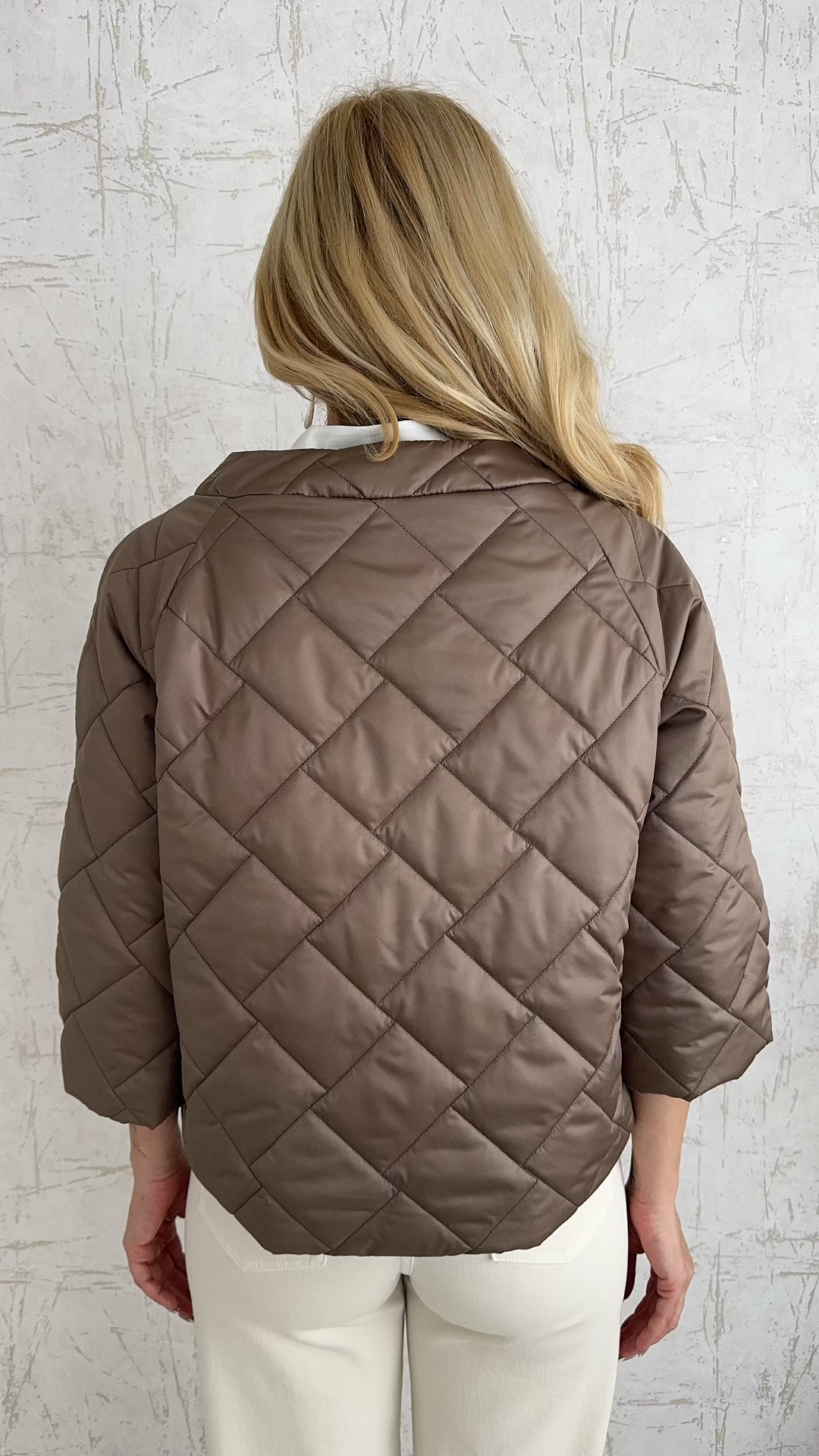 Καπιτονέ μπουφάν με 3/4 μανίκι