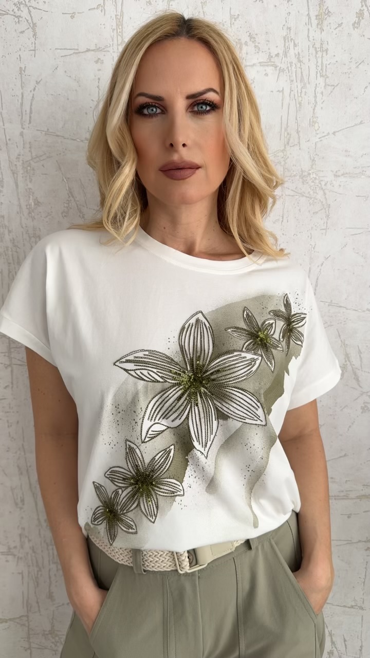 T-shirt με λουλούδι- Λαδί