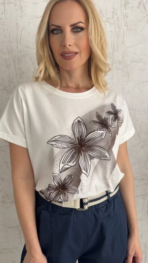 T-shirt με λουλούδι- Καφε