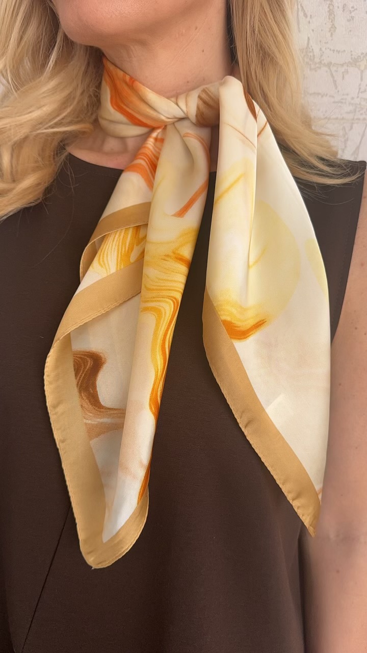 Μαντήλι μπεζ εμπριμέ