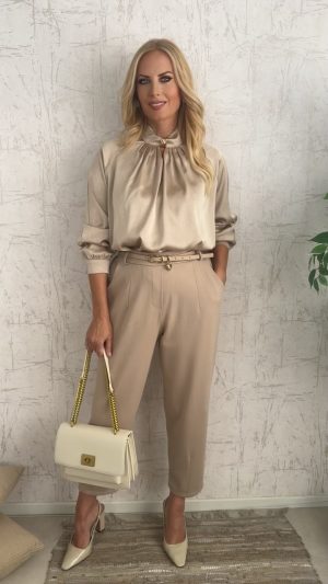 Giulia Blouse-Μπεζ